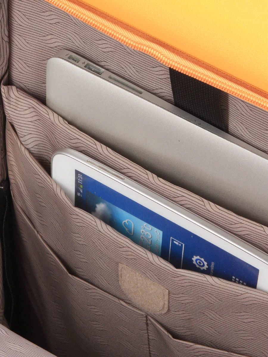 Valise Bric's Be Young Ulisse 55 Cm - Poche Frontale 14 Valise Bric's Be Young Ulisse 55 Cm - Poche Frontale – Image 12