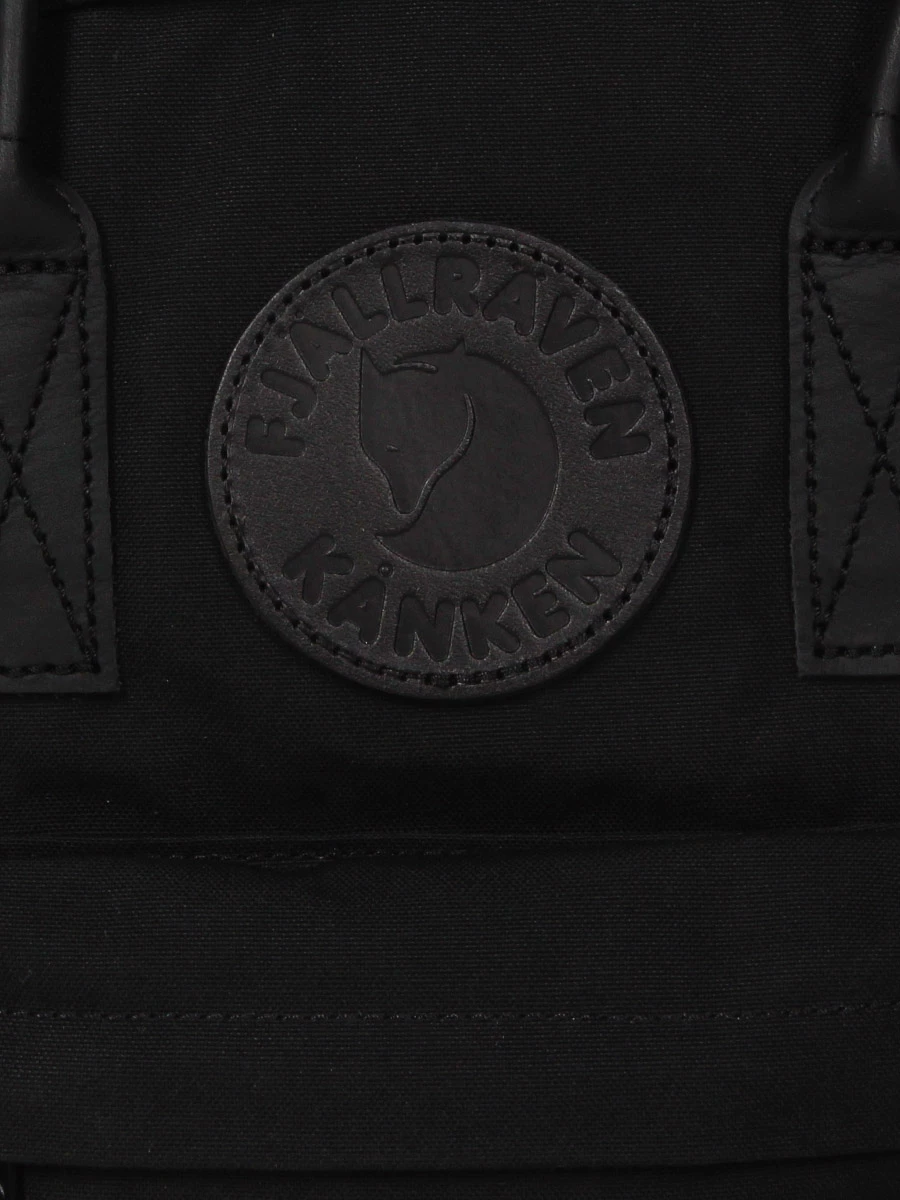 FJÄLLRÄVEN Sac à Dos Fjällräven Kanken N°2 Mini Black 6 FJÄLLRÄVEN Sac à Dos Fjällräven Kanken N°2 Mini Black – Image 4